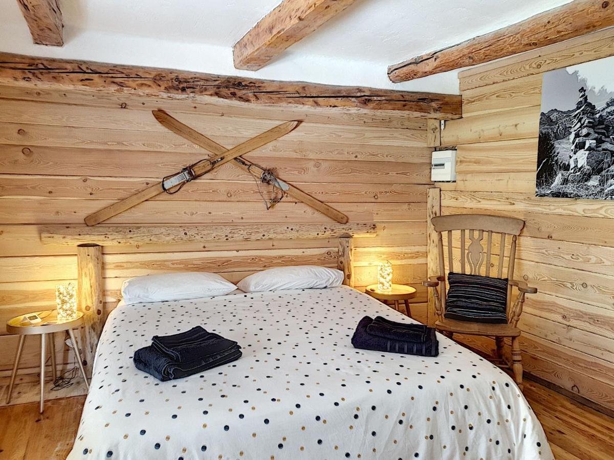 La Maison Basse Saint-Dalmas-le-Selvage Buitenkant foto